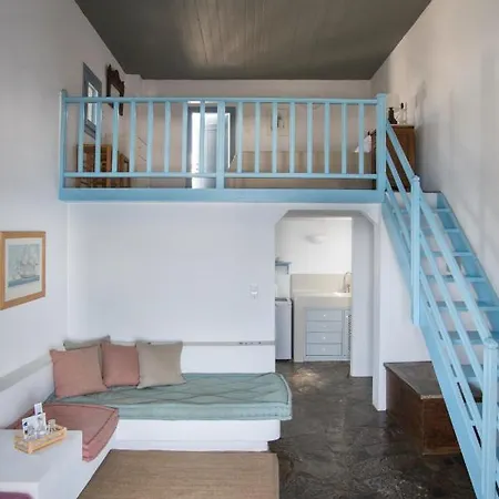 Oliaros Seaside Complex דירה *